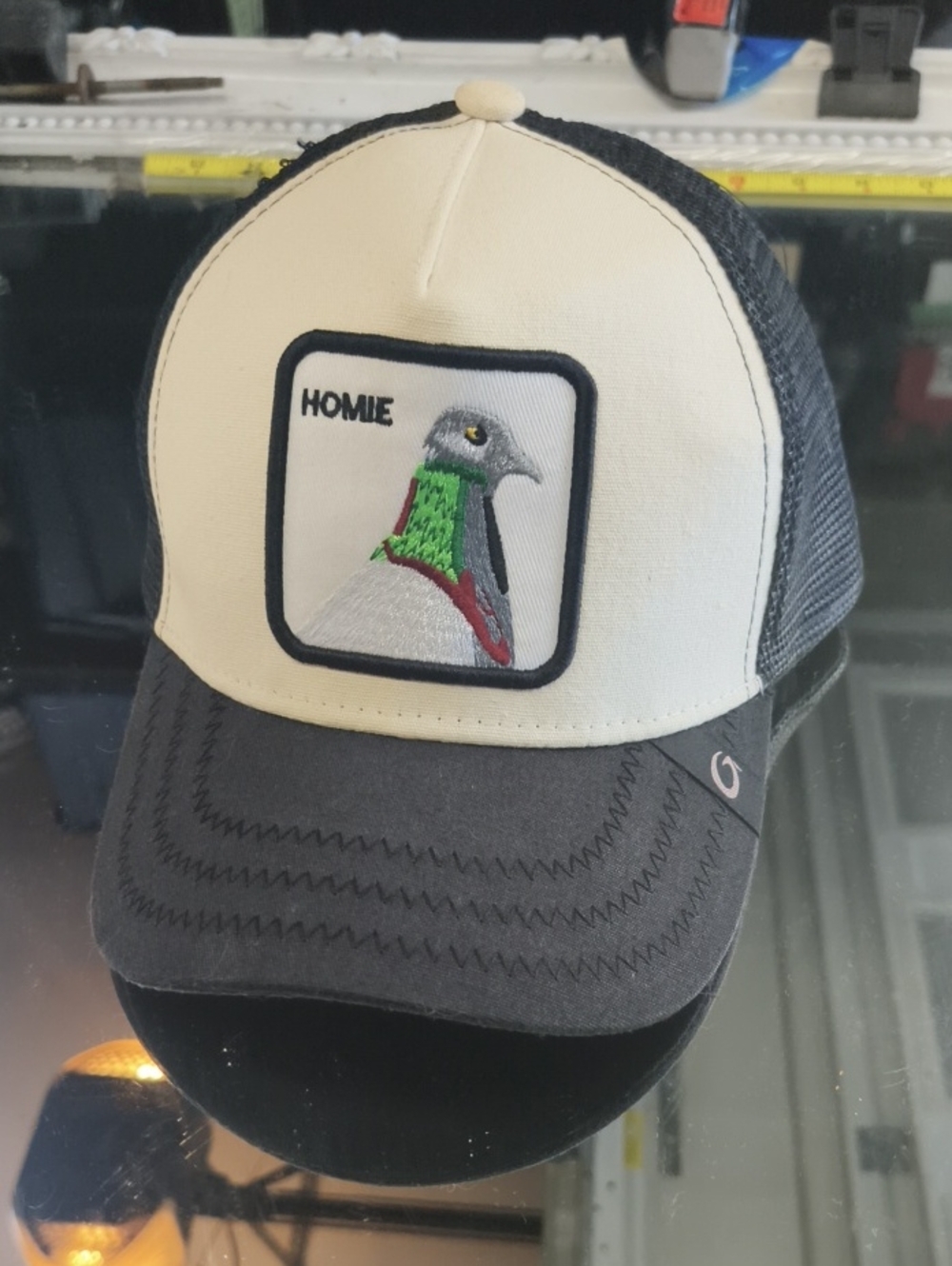 Goorin Bros. The Farm "Homie" Pigeon Trucker Hat / cream front panel, Blackmesh.